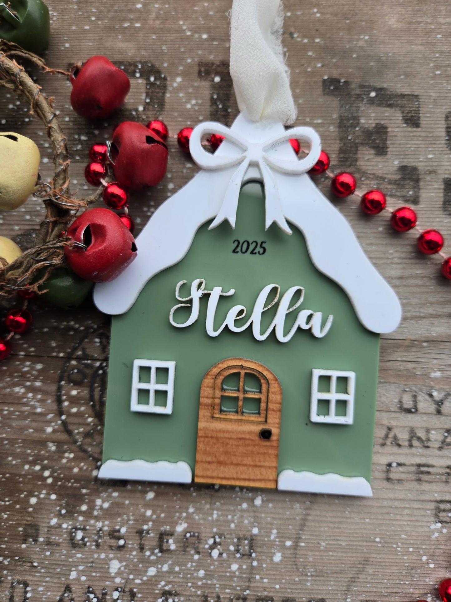 Personalized Gingerbread House Ornament – Acrylic and Wood Holiday Keepsake