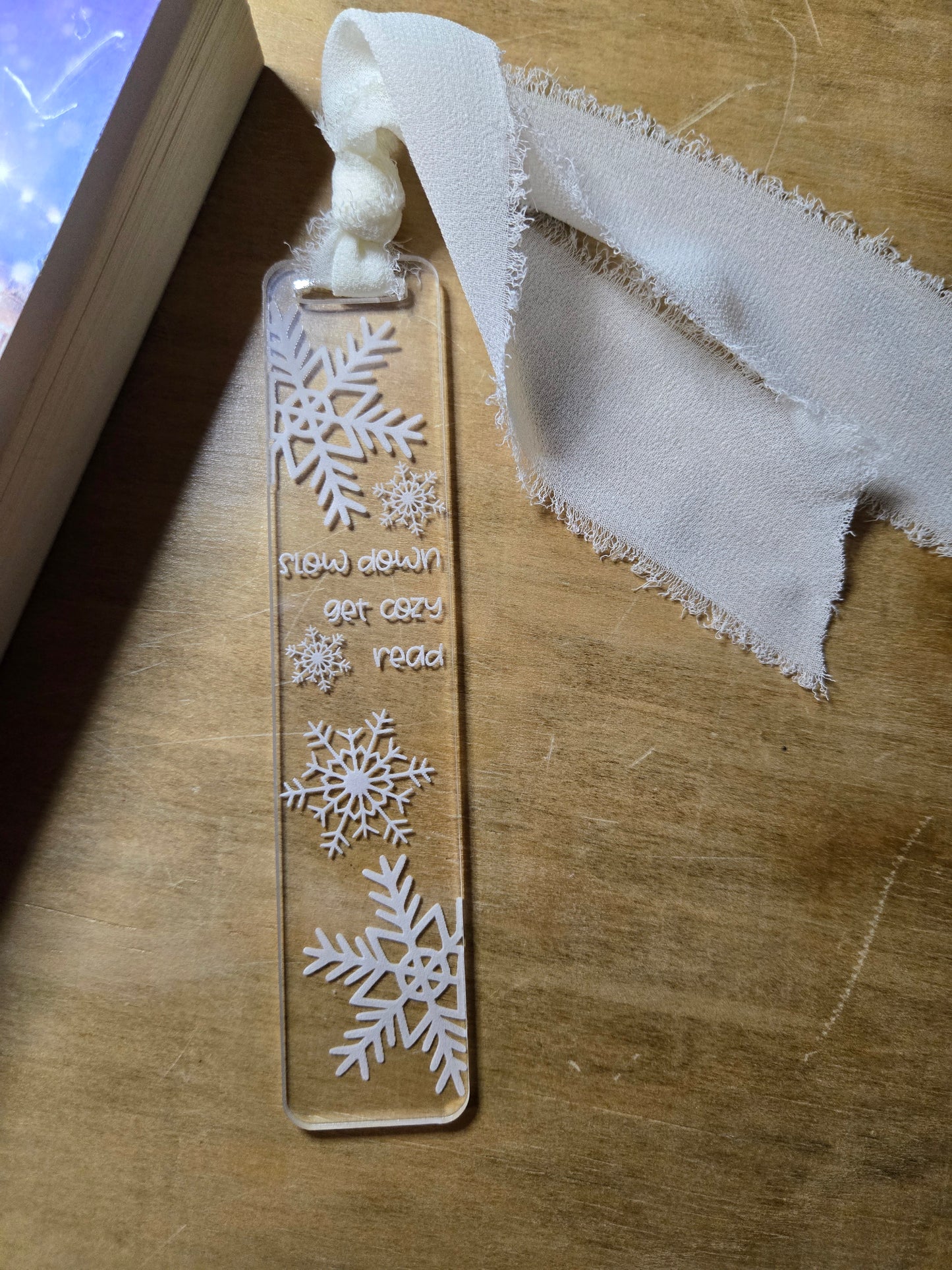 Engraved Acrylic Bookmark – Cozy Snowflake or Dandelion Design