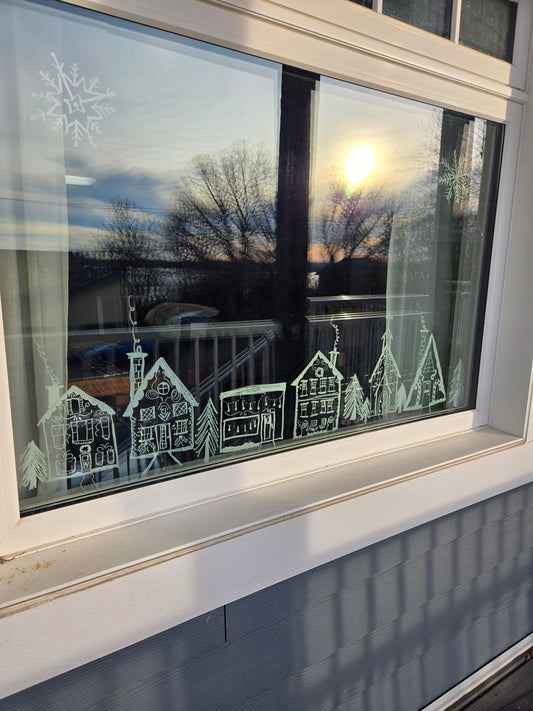 Free Gingerbread House Window Traceable's